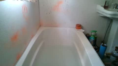 Noliana online show from 11-25-25, 07:03