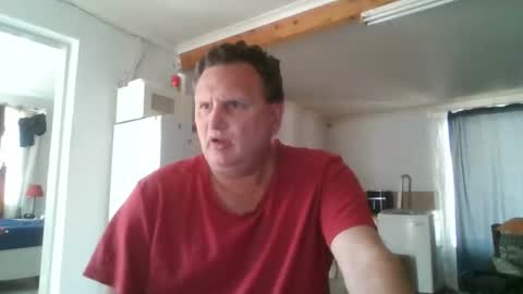 Nollie online show from 10-13-25, 08:58