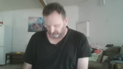 Nollie online show from 03-08-26, 05:55