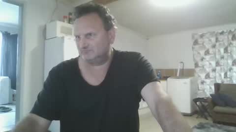 Nollie online show from 04-25-26, 05:54