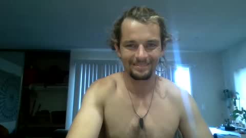 nomadicouple online show from 11-04-25, 11:48