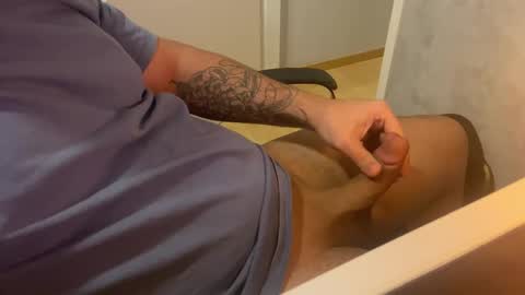 viniboy online show from 01-26-25, 05:23