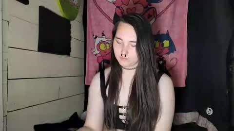 nonbinarybeauty20 online show from 06-10-26, 06:45