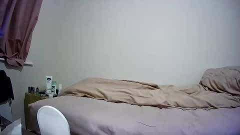 NonBinaryNicky online show from 05-28-26, 10:45