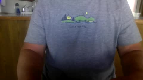 Snapshot of noonand chatting on 09-16-25, 09:38 Danny online show from 09-16-25, 09:38