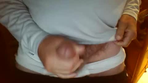 Snapshot of noonand chatting on 10-22-25, 04:51 Danny online show from 10-22-25, 04:51