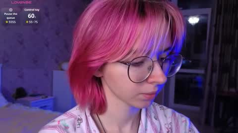 Snapshot of nora_failure chatting on 10-08-25, 01:09 Nora Failure online show from 10-08-25, 01:09