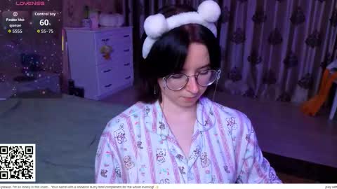 Nora Failure online show from 02-17-26, 01:07