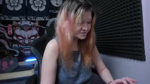 Snapshot of nora_lovvv chatting on 09-23-25, 10:51 Nora online show from 09-23-25, 10:51