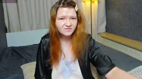 Nora online show from 10-23-25, 11:09