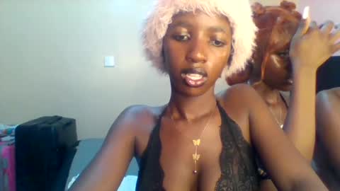 Norababy20 online show from 06-24-26, 09:19