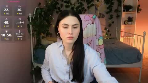 Nora online show from 05-06-26, 05:46