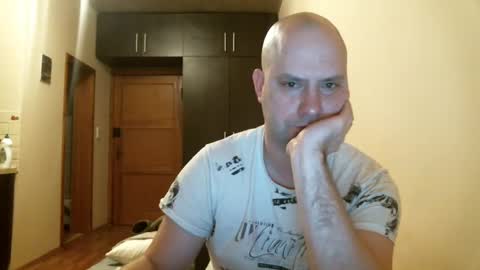 norbertopl87 online show from 02-13-25, 04:17