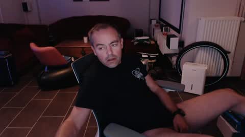 Snapshot of nordhh75 chatting on 07-11-26, 06:05 nordhh75 online show from 07-11-26, 06:05