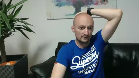 Snapshot of nordicrunner76 chatting on 06-17-26, 10:54 nordicrunner76 online show from 06-17-26, 10:54