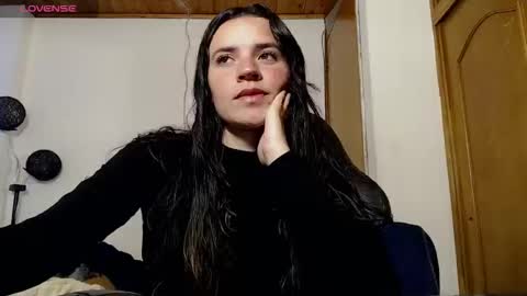 Snapshot of noreen_ chatting on 10-28-25, 10:34 noreen_ online show from 10-28-25, 10:34