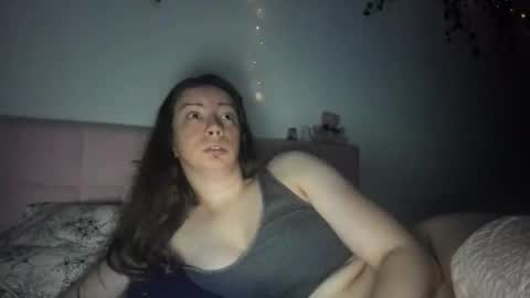 Emily snow online show from 03-16-26, 05:44