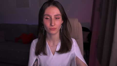 Hazel online show from 12-18-24, 08:03