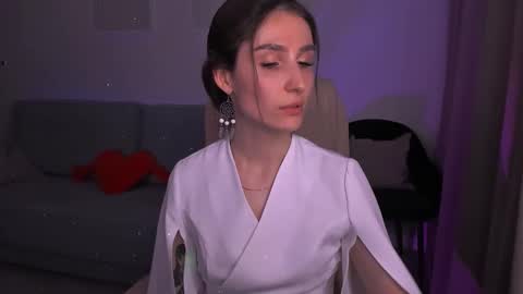 Hazel online show from 12-30-24, 12:00