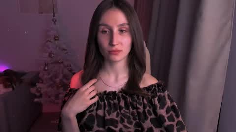 Hazel online show from 01-07-25, 01:06