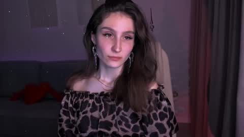 Hazel online show from 01-12-25, 09:40