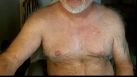 northcountryguy762 online show from 11-08-25, 01:55