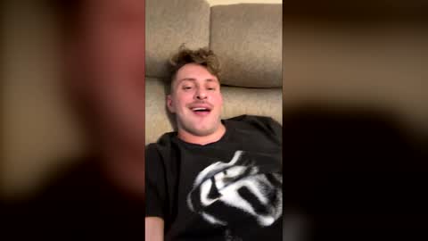 northofsouth_xxx online show from 04-19-26, 11:18