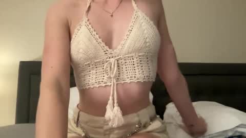 Snapshot of noscandal chatting on 01-20-25, 05:04 noscandal online show from 01-20-25, 05:04