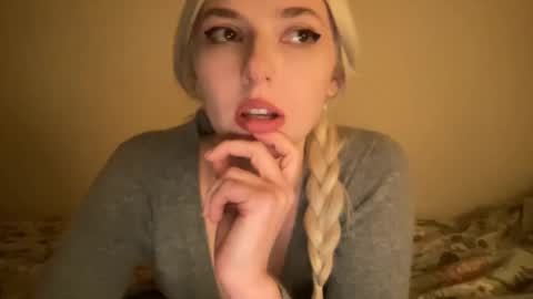 Snapshot of noscandal chatting on 03-04-25, 06:15 noscandal online show from 03-04-25, 06:15