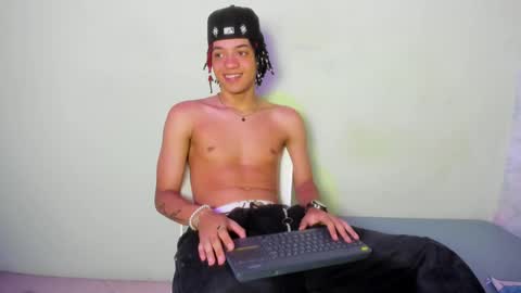 HOFFMAN online show from 02-10-25, 01:22