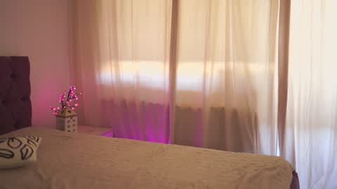 Tina online show from 02-01-25, 11:21