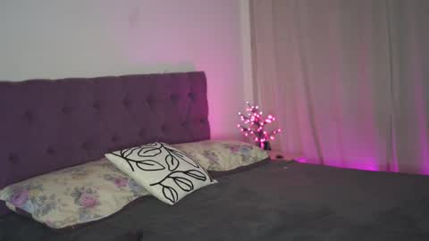 Tina online show from 03-03-25, 06:55