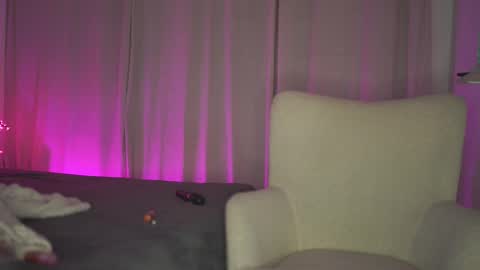 Tina online show from 03-06-25, 02:41