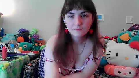 Snapshot of notchocomilky chatting on 10-03-25, 04:15 Milk  online show from 10-03-25, 04:15