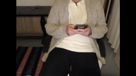 Mr. Soup online show from 11-12-25, 02:28