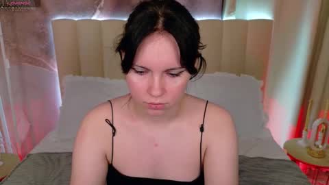 Snapshot of nova__ash chatting on 01-12-26, 11:15 Nova Ash online show from 01-12-26, 11:15