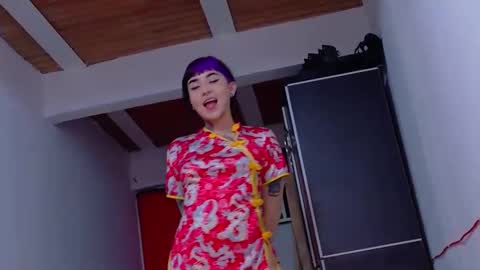 Nova kitty tx online show from 04-17-26, 05:32