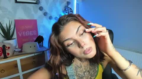Snapshot of nova_sin chatting on 07-31-26, 05:51 Nova online show from 07-31-26, 05:51