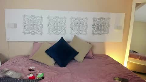 nova_velveet online show from 04-21-26, 08:34