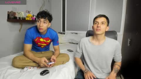 Snapshot of noxx_stark chatting on 09-21-25, 02:13 Noxx  online show from 09-21-25, 02:13