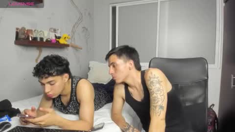 Snapshot of noxx_stark chatting on 09-27-25, 03:44 Noxx  online show from 09-27-25, 03:44