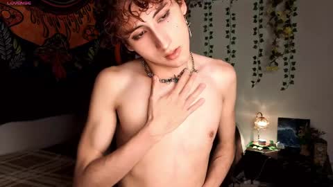 maxie online show from 04-07-26, 03:40