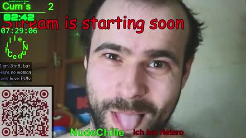 Snapshot of nudechiller chatting on 10-05-25, 05:28 Vinz... online show from 10-05-25, 05:28