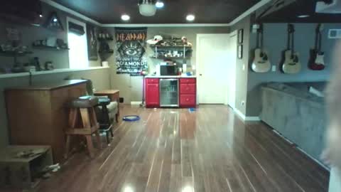 Snapshot of nudistguy194549 chatting on 10-25-25, 03:18 Nudistguy online show from 10-25-25, 03:18