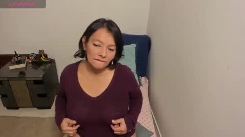 nuit_rose online show from 12-01-25, 02:05