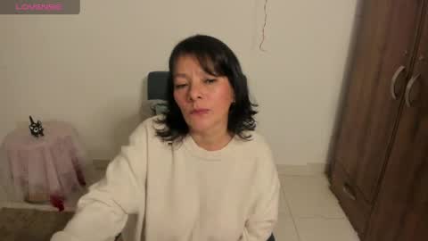 nuit_rose online show from 04-18-26, 01:42