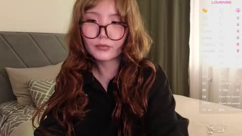 Snapshot of nullgirll chatting on 03-20-26, 12:26 Erica online show from 03-20-26, 12:26