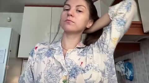 Ema online show from 09-13-25, 04:34