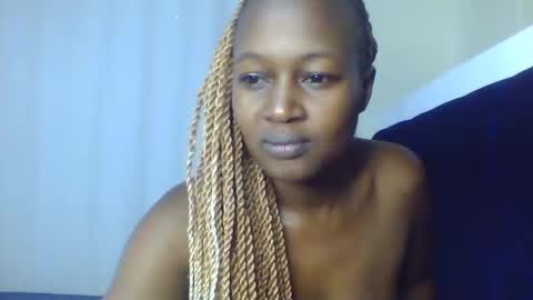 nutgal online show from 04-02-26, 08:23