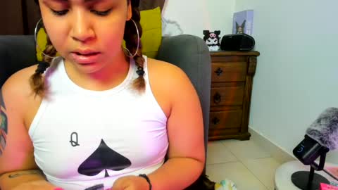 Snapshot of nyalgasai1 chatting on 08-04-26, 12:47 Nia online show from 08-04-26, 12:47
